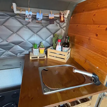 Furgoneta Camperizada Y Conducir Luksusowy namiot Arona (Tenerife)