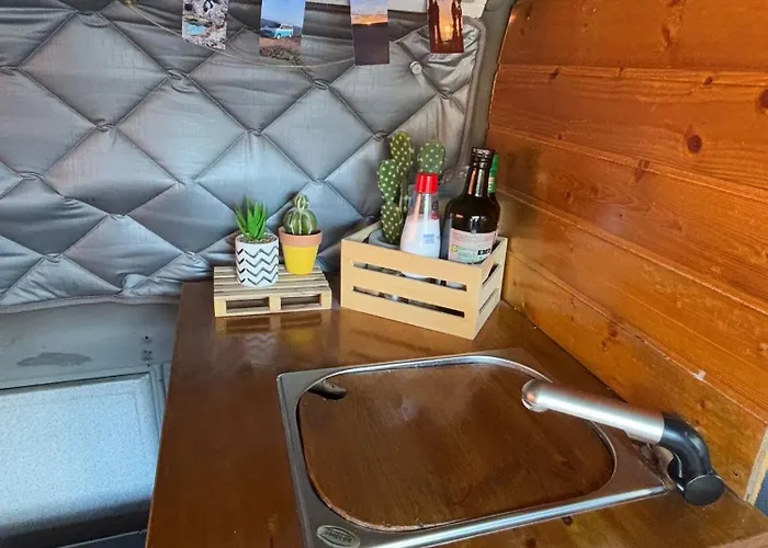 Furgoneta Camperizada Y Conducir Luksusowy namiot Arona (Tenerife)